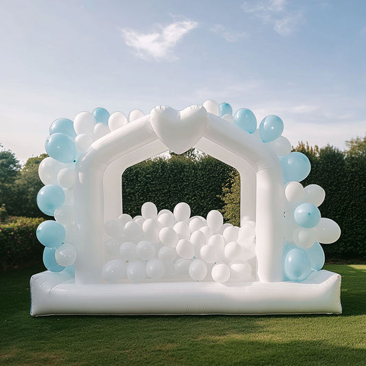 Love Inflatable Bounce House